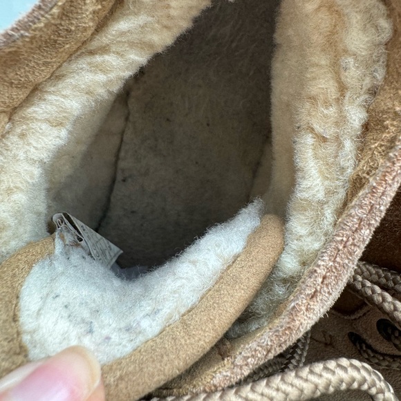 Ugg Bethany Chestnut Ankle Lace Up Boots Size 7 - Picture 7 of 10